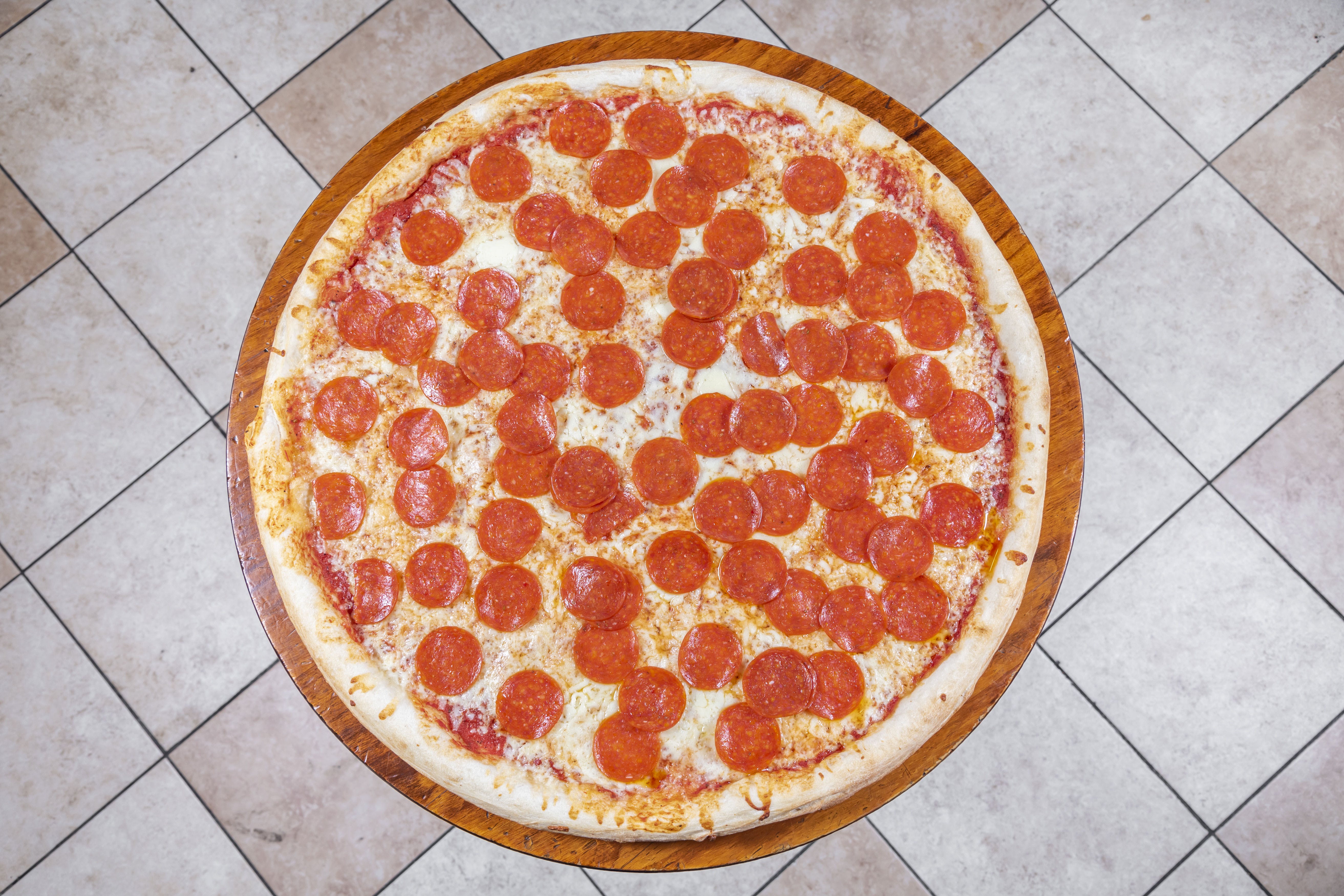 La Prima Pizza: Where Flavor Reigns Supreme